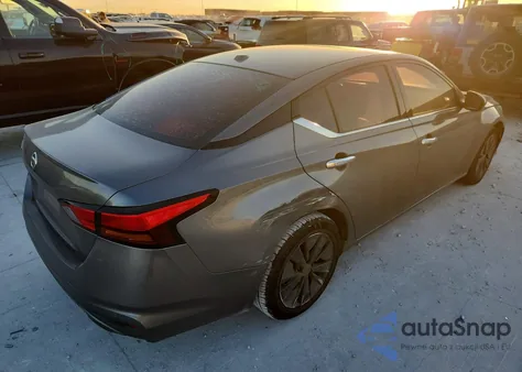 2019 Nissan Altima Sl z USA, uszkodzony, nr VIN 1N4BL4EV8KC167919